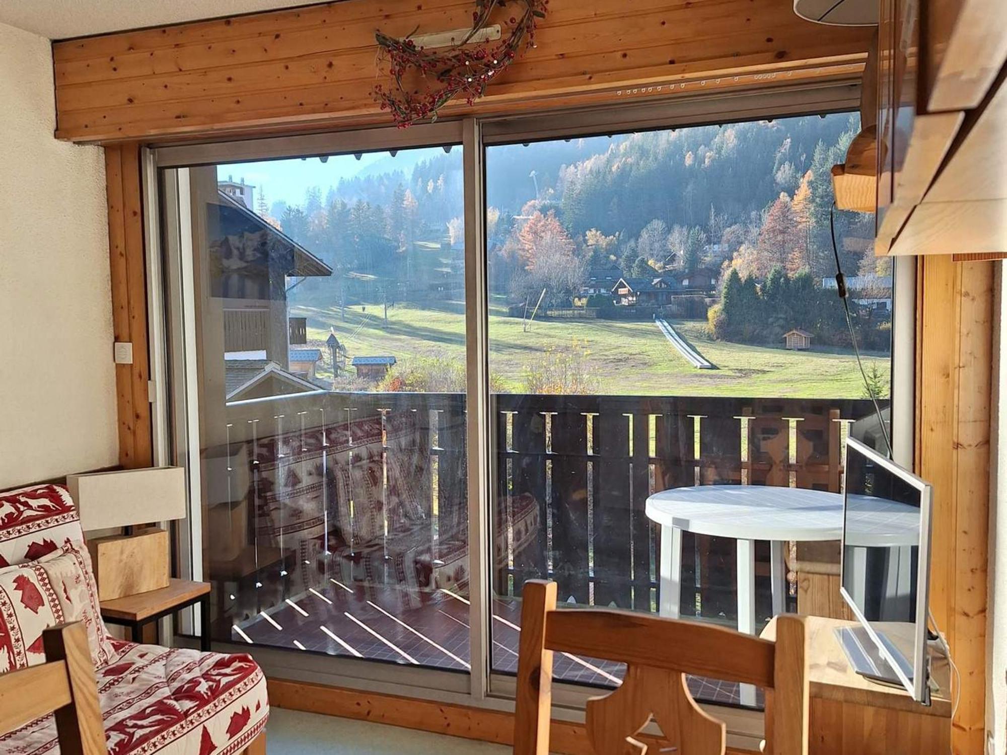 Agreable Avec Balcon Proche Des Pistes A Chamonix, Parking Inclus - Fr-1-517-52 * Chamonix