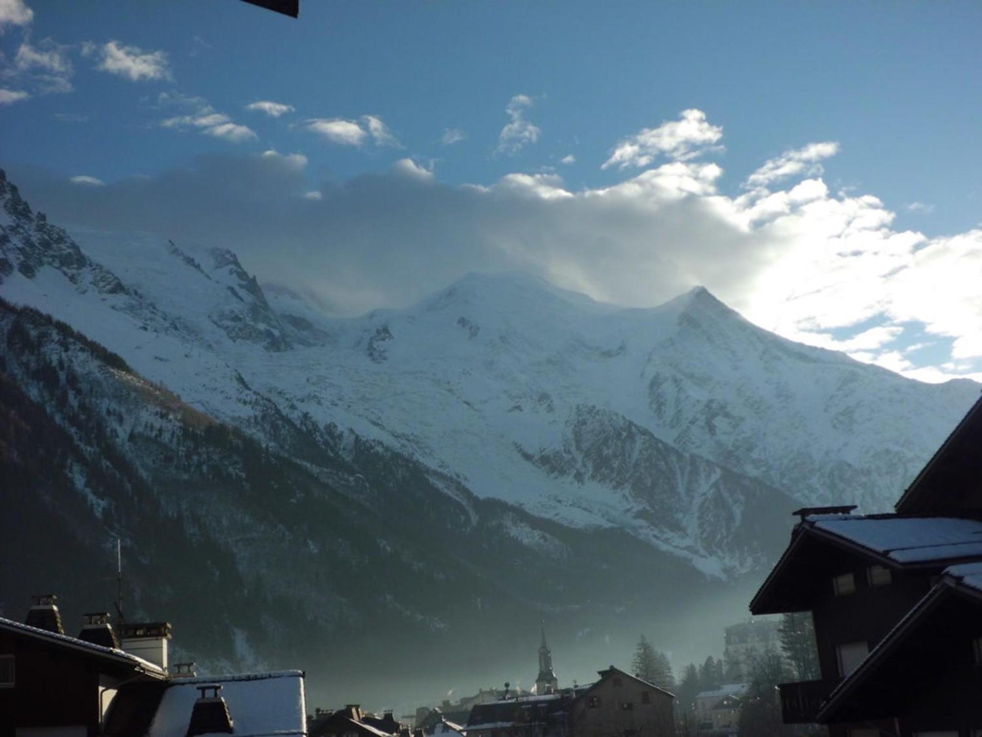 Agreable Avec Balcon Proche Des Pistes A Chamonix, Parking Inclus - Fr-1-517-52 Chamonix